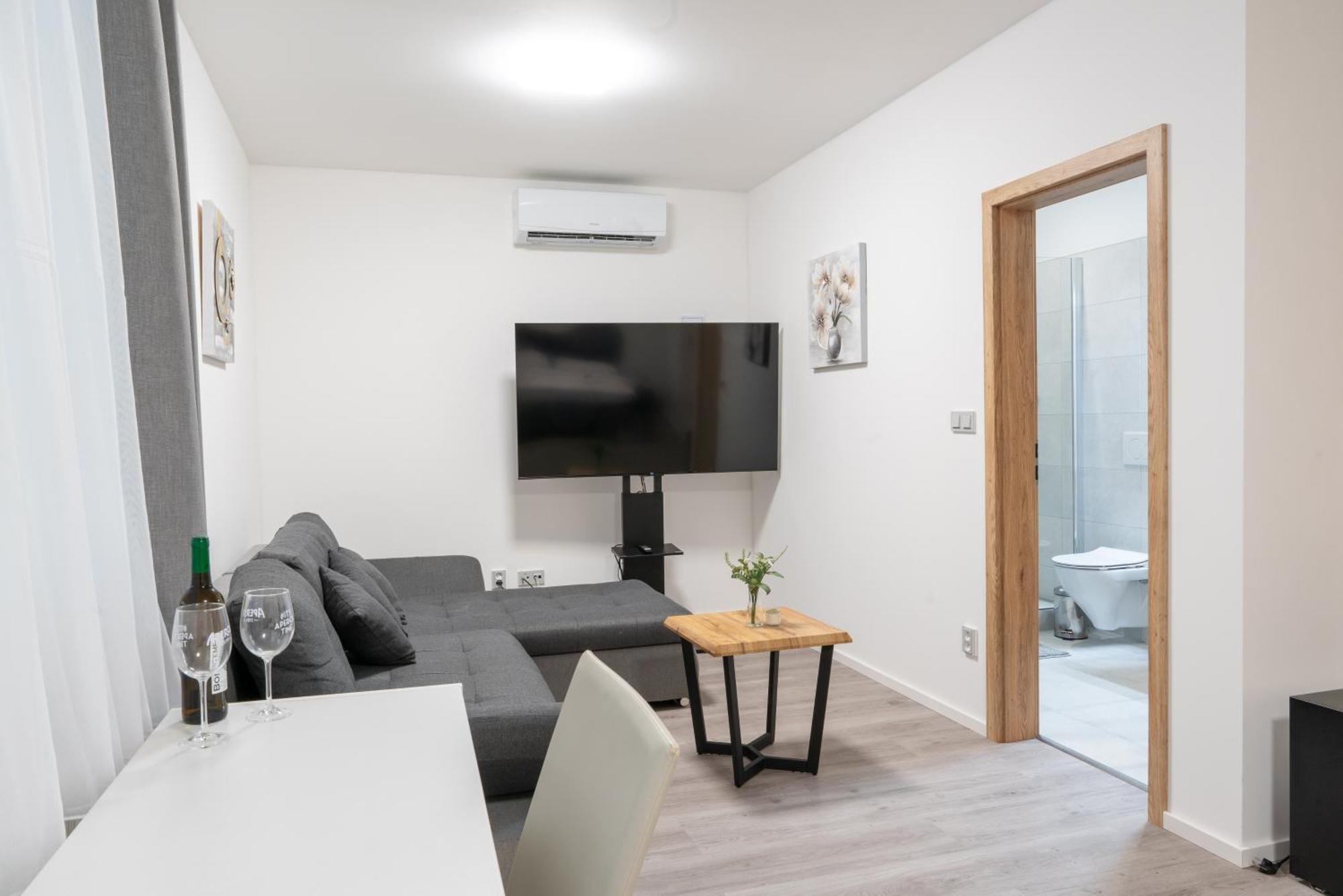 Apartmany Laguna Koprivnice Ngoại thất bức ảnh